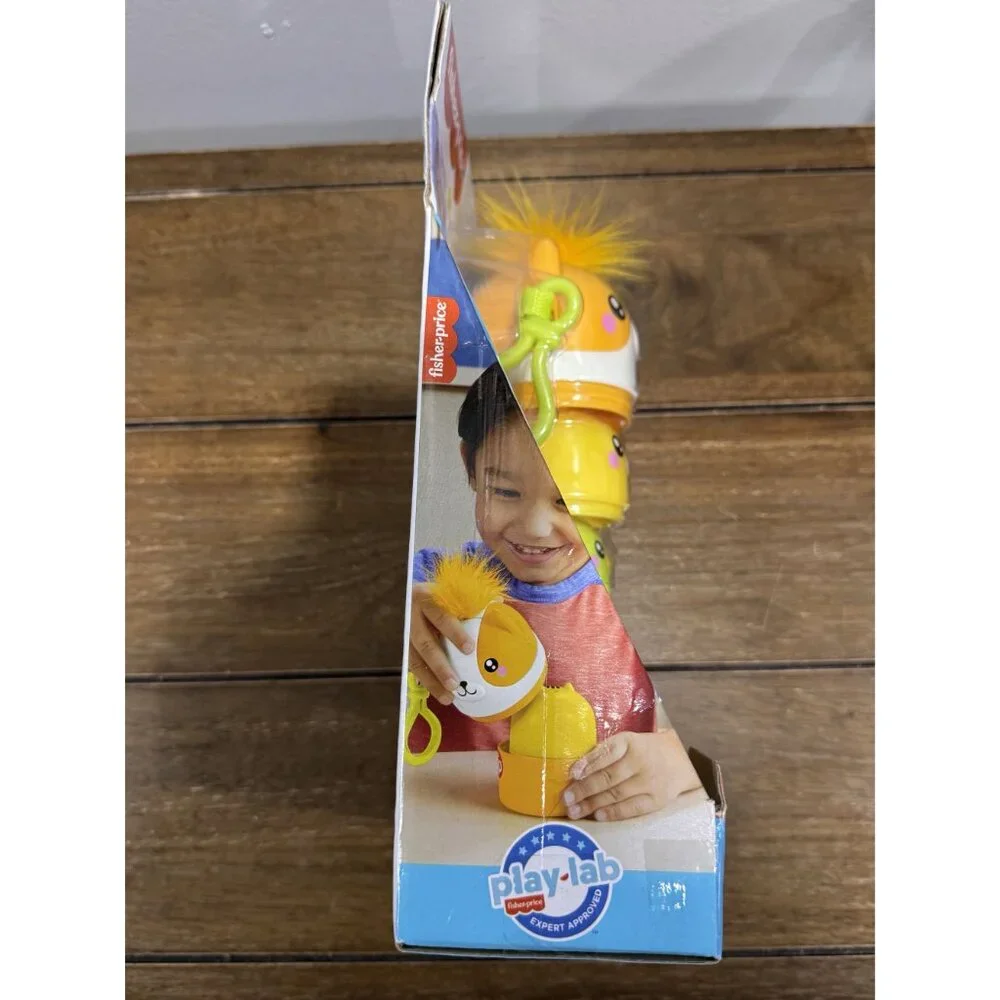 FISHER-PRICE Pets on-the-go Nesting Pets & HEARTH & HAND with Magnolia Plush Dog